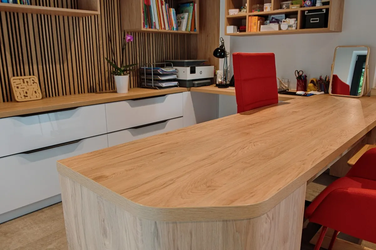 Interiér ordinací, recepce a čekárny — Klinika logopedie Prostějov, Prostějov, truhlářská výroba na míru (foto 26)